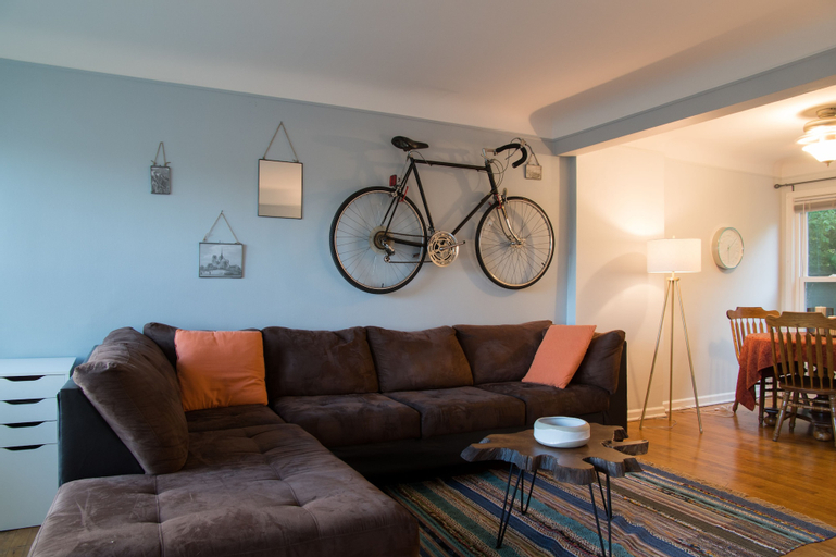 Two Bedroom West Stadium Bungalow - Unit 522, Washtenaw