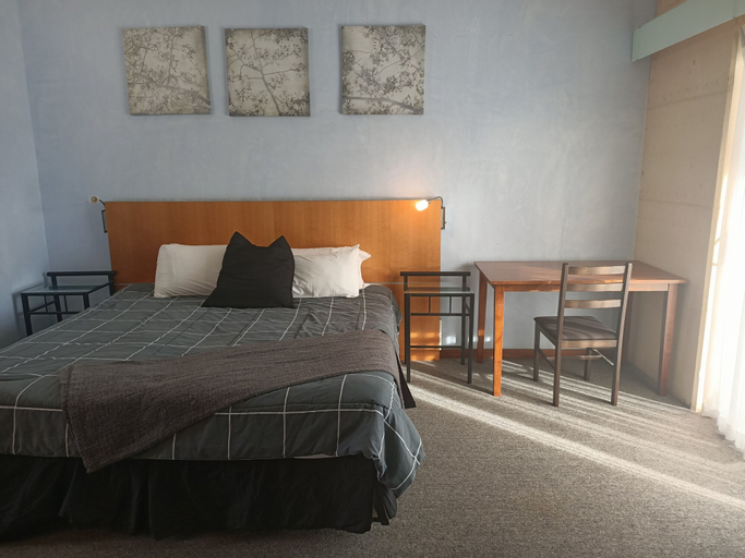 Bedroom 6