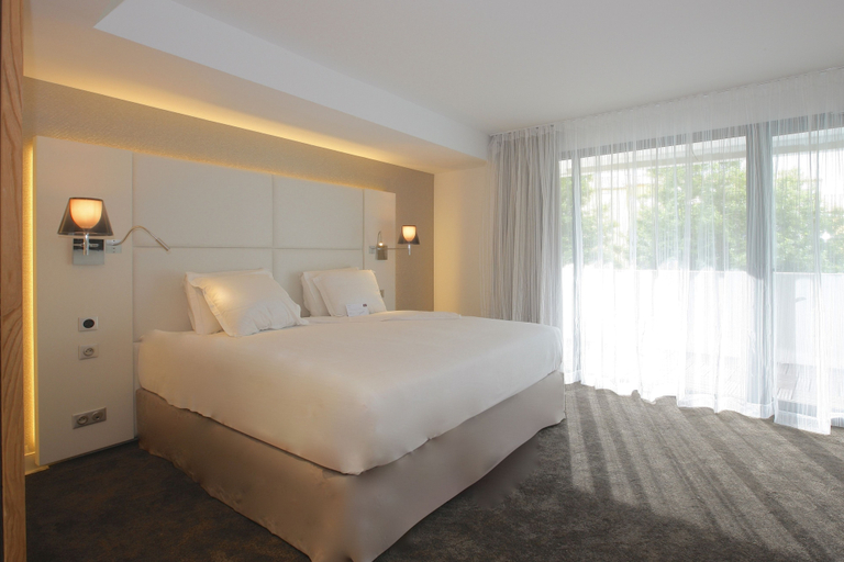 Bedroom 4, Mercure Golf Cap D Agde Hotel, Hérault