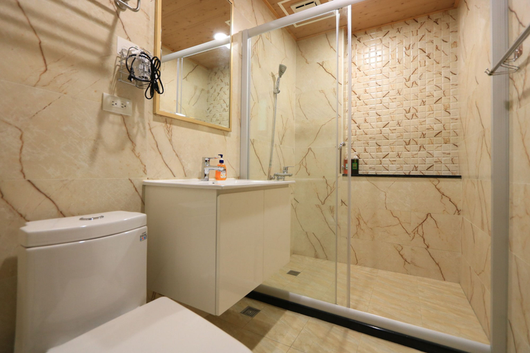Bathroom 4, Kenting Beauty111 Hotel, Pingtung