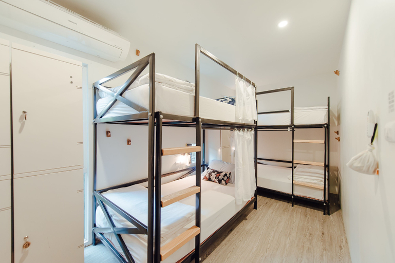 Bedroom 3, The Yard Hostel, Phaya Thai