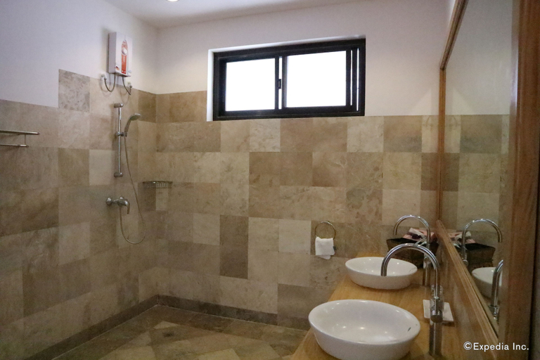 Bathroom 4, Sea Dream Resorts, Dauin
