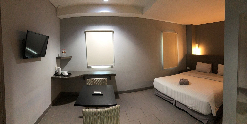Bedroom 12