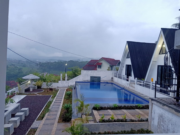 Sport & Beauty 3, Glamping Dvillage, Bogor