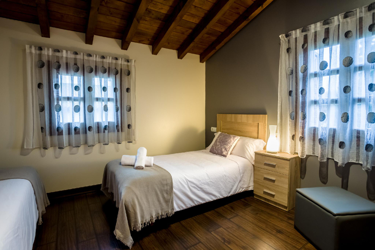 Others 4, Casa Rural  Bakubitxi, Álava