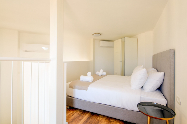 Bedroom 3, House of Palm