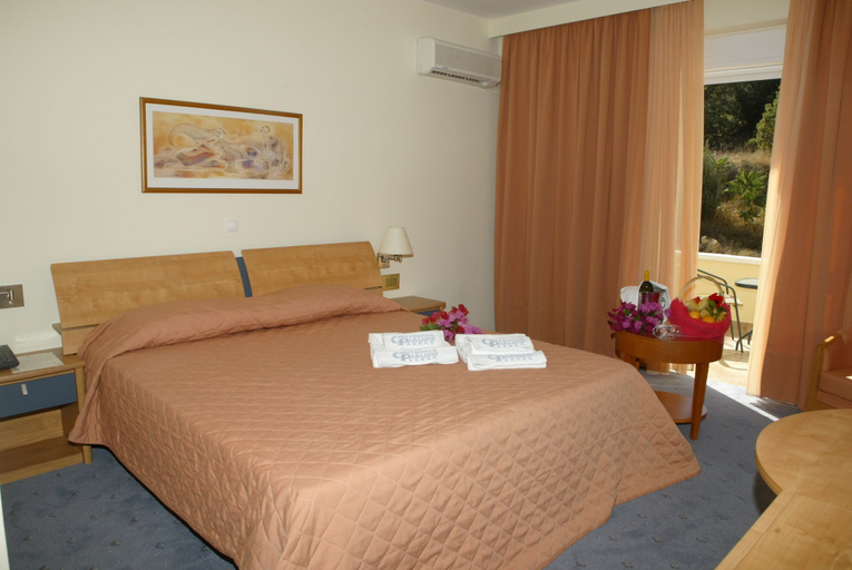 Bedroom 4, Crithoni's Paradise, South Aegean