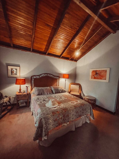 Bedroom 2, Hotel Rancho Grande, Panajachel