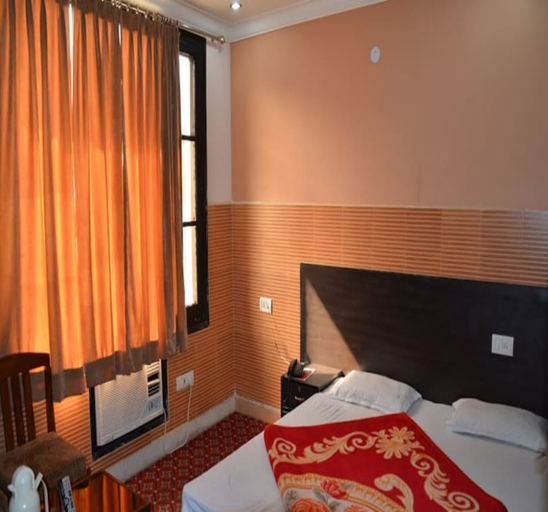 Bedroom 4, Hotel Red Rose, Jammu