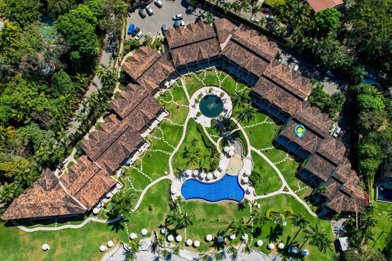 Exterior & Views 2, Upscale Two-Bedroom Condo in Playa Flamingo with Beautiful Oceanfront Views, Santa Cruz