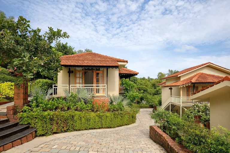 Exterior & Views 2, Golden Tulip Goa Mandrem, North Goa