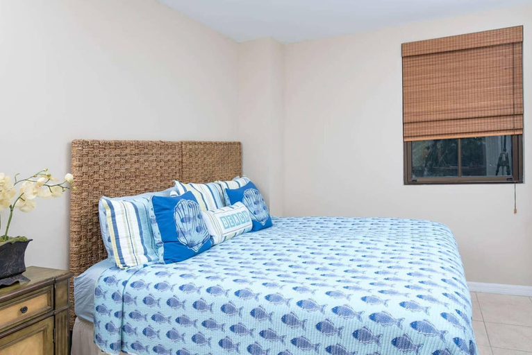 Bedroom 3, Spacious Beach-Inspired Condo with Resort-Style Amenities & Beach Club Access, Carrillo