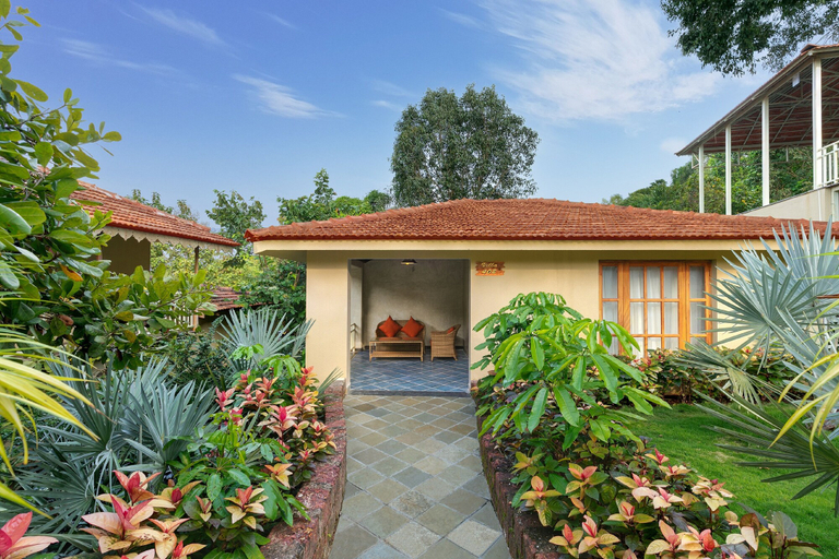 Exterior & Views 2, Golden Tulip Goa Mandrem, North Goa