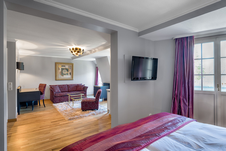 Bedroom 4, Parkhotel Adler, Breisgau-Hochschwarzwald