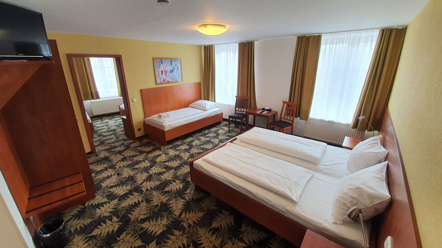 Bedroom 4, Hotel Der Tannenbaum, München