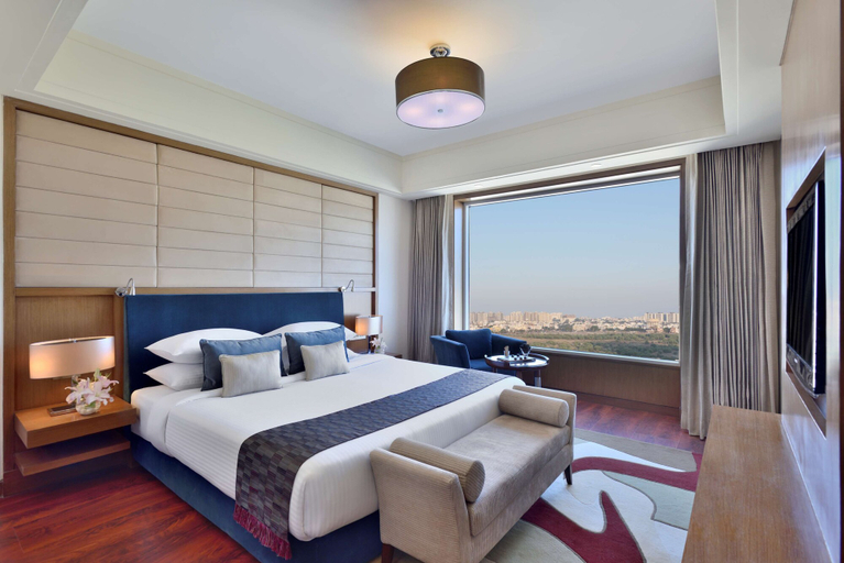 Bedroom 4, Radisson Blu Hotel Indore, Indore