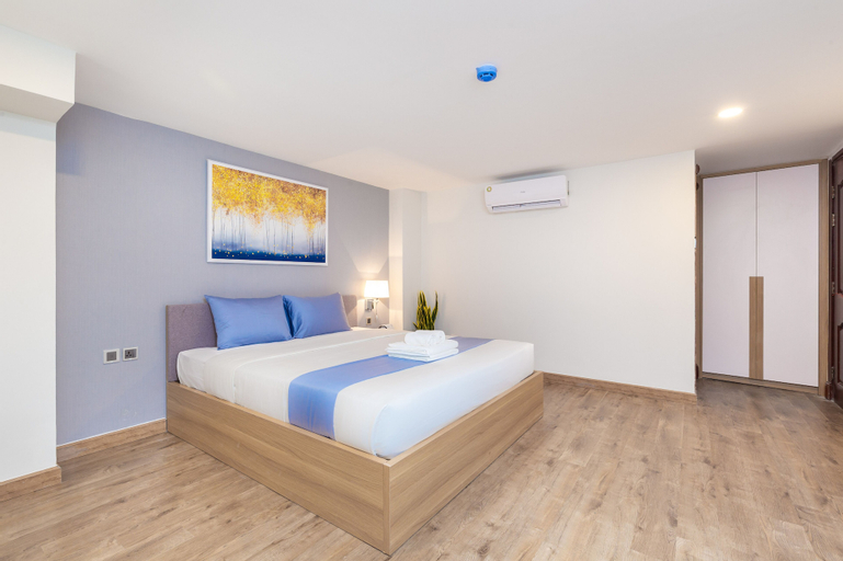 Bedroom 24