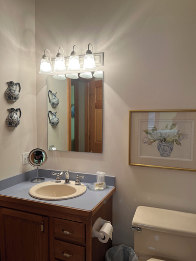 Bathroom 4, The Inn at Woodsong Acres, Ashtabula
