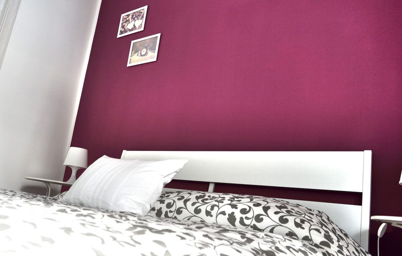 Bedroom 3, Nonna Francesca, Messina