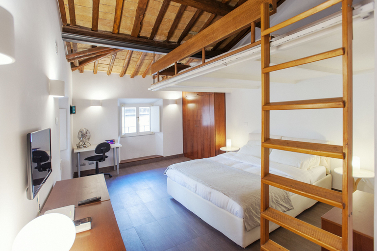 Others 3, Domizio - WR Apartments, Rome