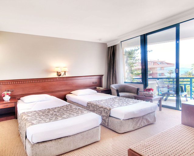 Bedroom 4, Hotel Golden Lotus - All Inclusive, Kemer