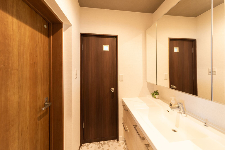 Bathroom 3, Oyado Kien, Sumida