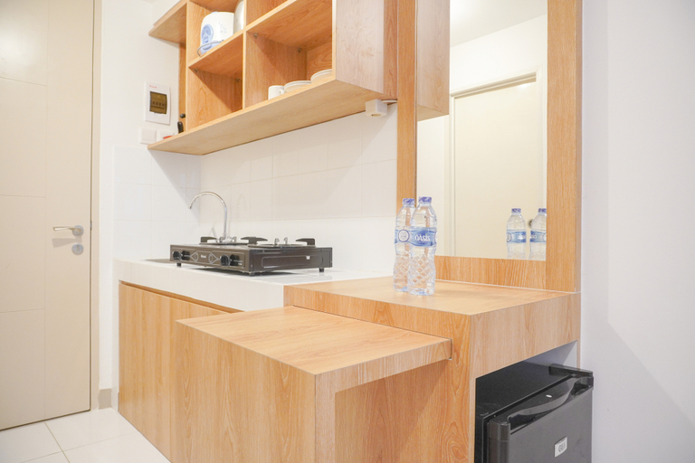 Others 4, Cozy and Simply Look Studio Tokyo Riverside PIK 2 Apartment By Travelio, Tangerang