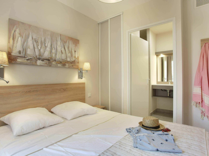 Bedroom 2, Cozy Contemporary Stay, Var