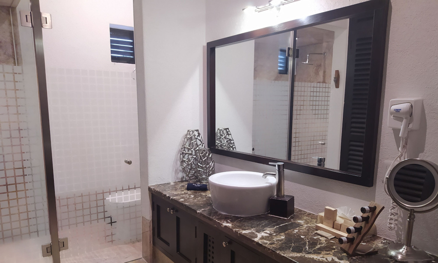 Bathroom 4, Hotel & Spa Doña Urraca San Miguel de Allende, Allende
