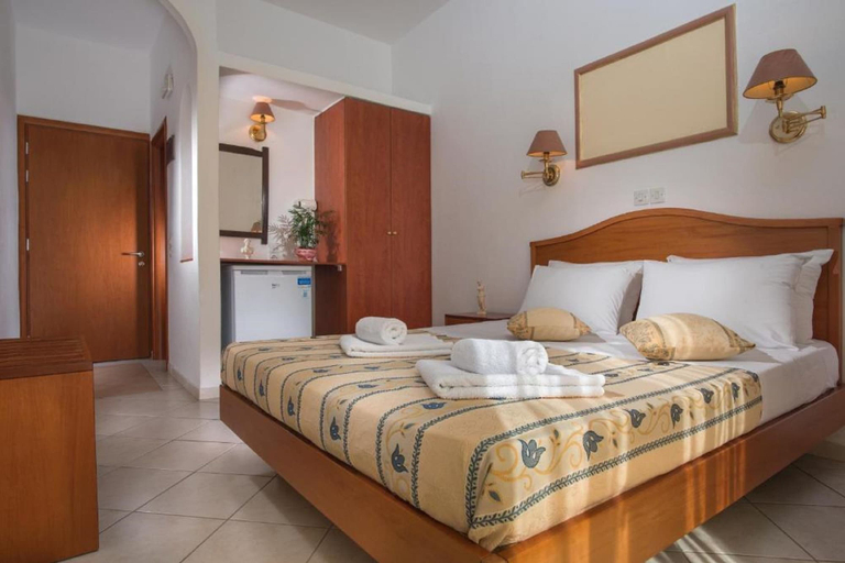 Bedroom 4, Meltemi Hotel, South Aegean