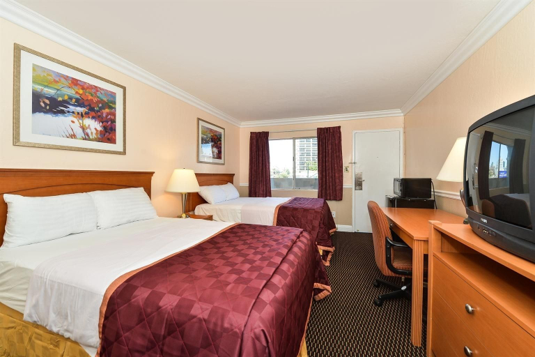 Bedroom 4, Americas Best Value Inn Oakland Lake Merritt, Alameda