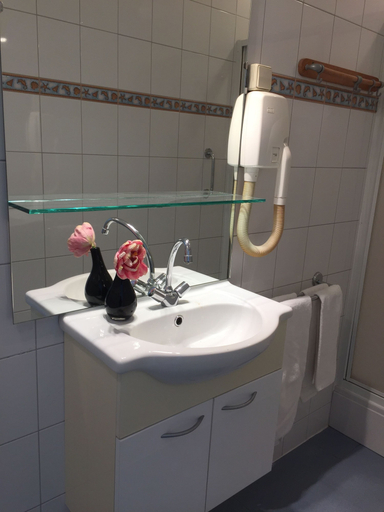 Bathroom 4, Appartementen Zeespiegel, Zandvoort