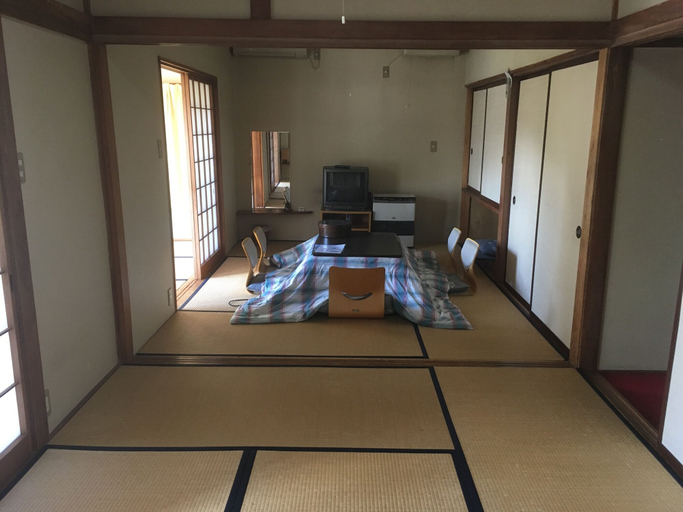 Bedroom 2, Inn Fujitomita, Oshino