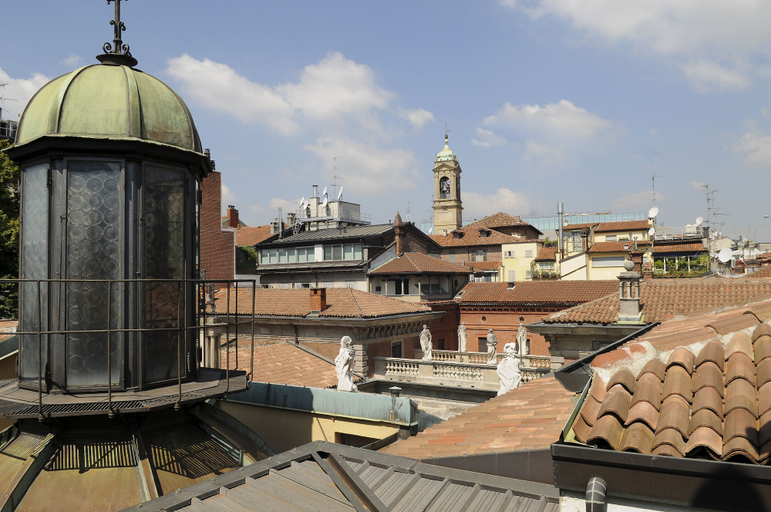 View from room 5, Montenapoleone – RentClass Gloria, Milano