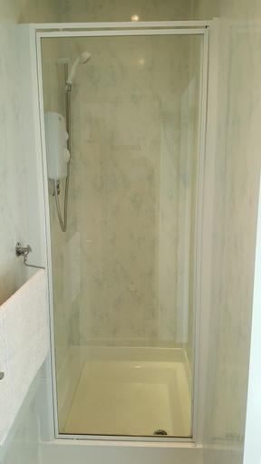 Bathroom 3, Norwyn Court, Blackpool