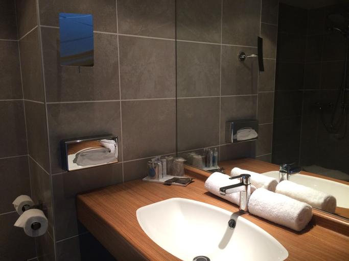 Bedroom 4, Best Western Plus Thionville Centre, Moselle