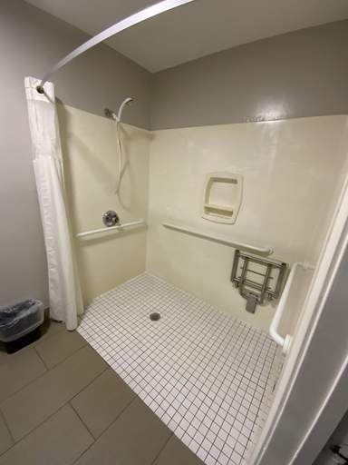 Bathroom 5, Quality Inn & Suites University/Airport, Jefferson