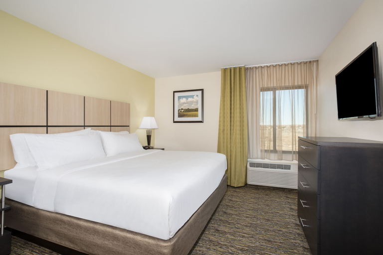 Bedroom 5, Candlewood Suites PUEBLO, Pueblo