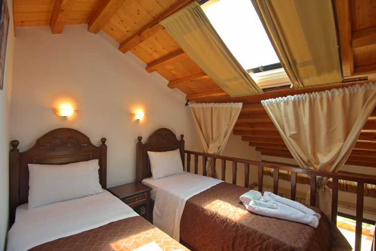 Bedroom 4, Marilena Apartments, Thessaly