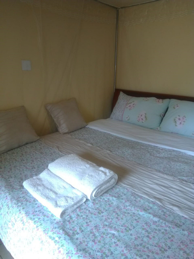 Bedroom 3, Juliana County Hotel, Bondo