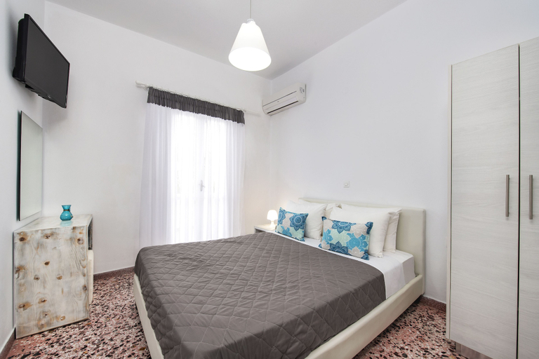 Bedroom 3, Villa Kavallaris & Apartments, South Aegean