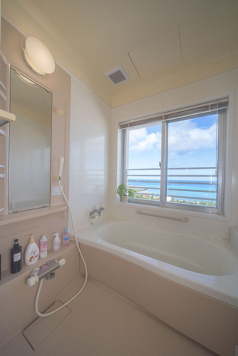 Bathroom 3, Onnason vacation rental J, Onna