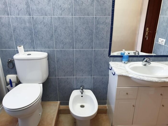 Bathroom 5, Apartamento 5594, Girona