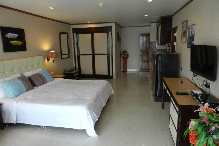 Bedroom 2, Alex Group Jomtien Plaza Condotel, Pattaya