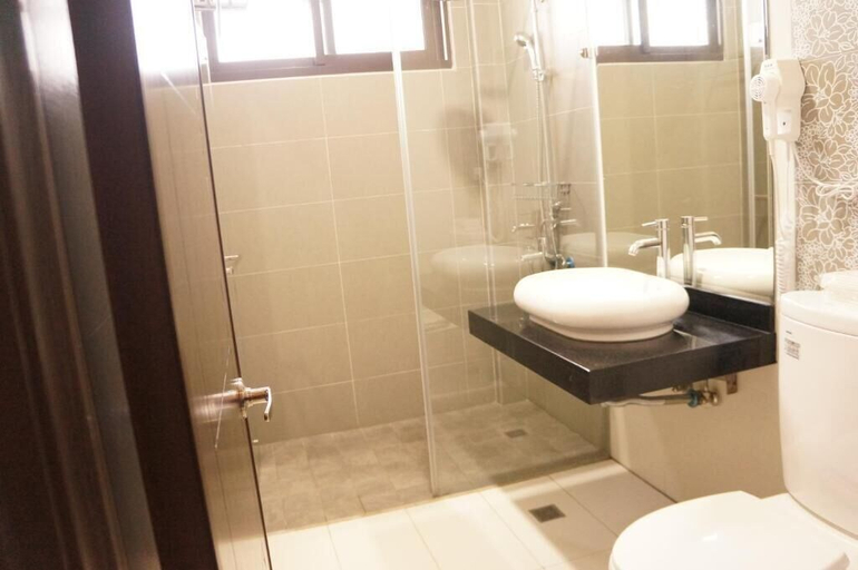 Bathroom 5, Lucky Smith B&B, Hualien