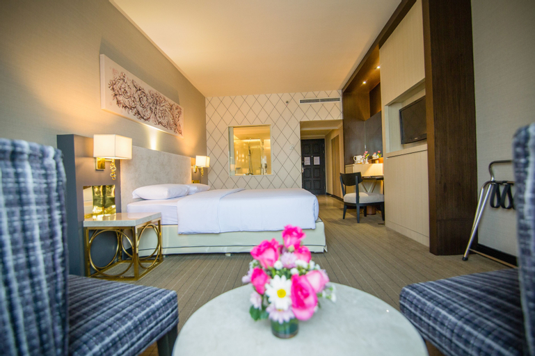 Bedroom 23
