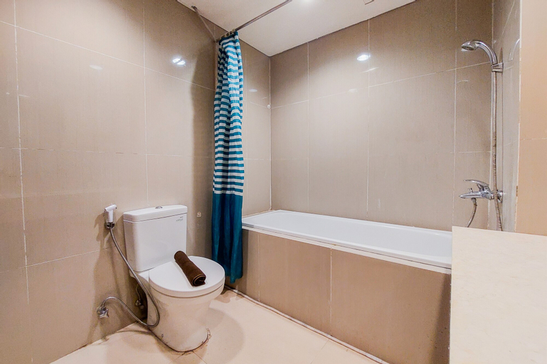 Bedroom 4, Comfort and Cozy Stay 2BR Paramount Skyline Apartment By Travelio, Tangerang