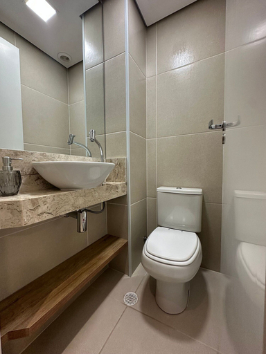 Bathroom 3, Z Cotovia, São Paulo