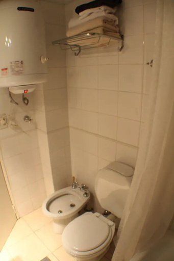Bathroom, Historico y Luminoso Studio en Recoleta, Distrito Federal