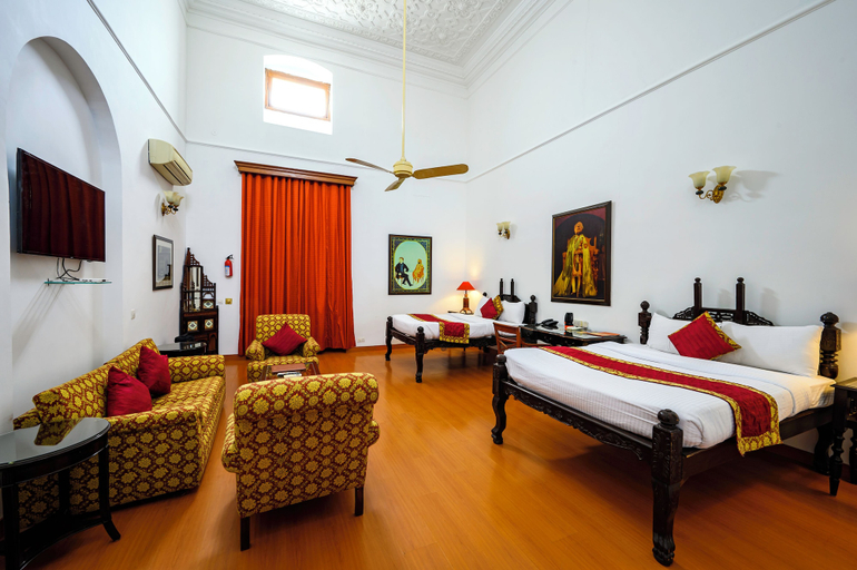 Bedroom 4, Neemrana's Baradari Palace, Patiala